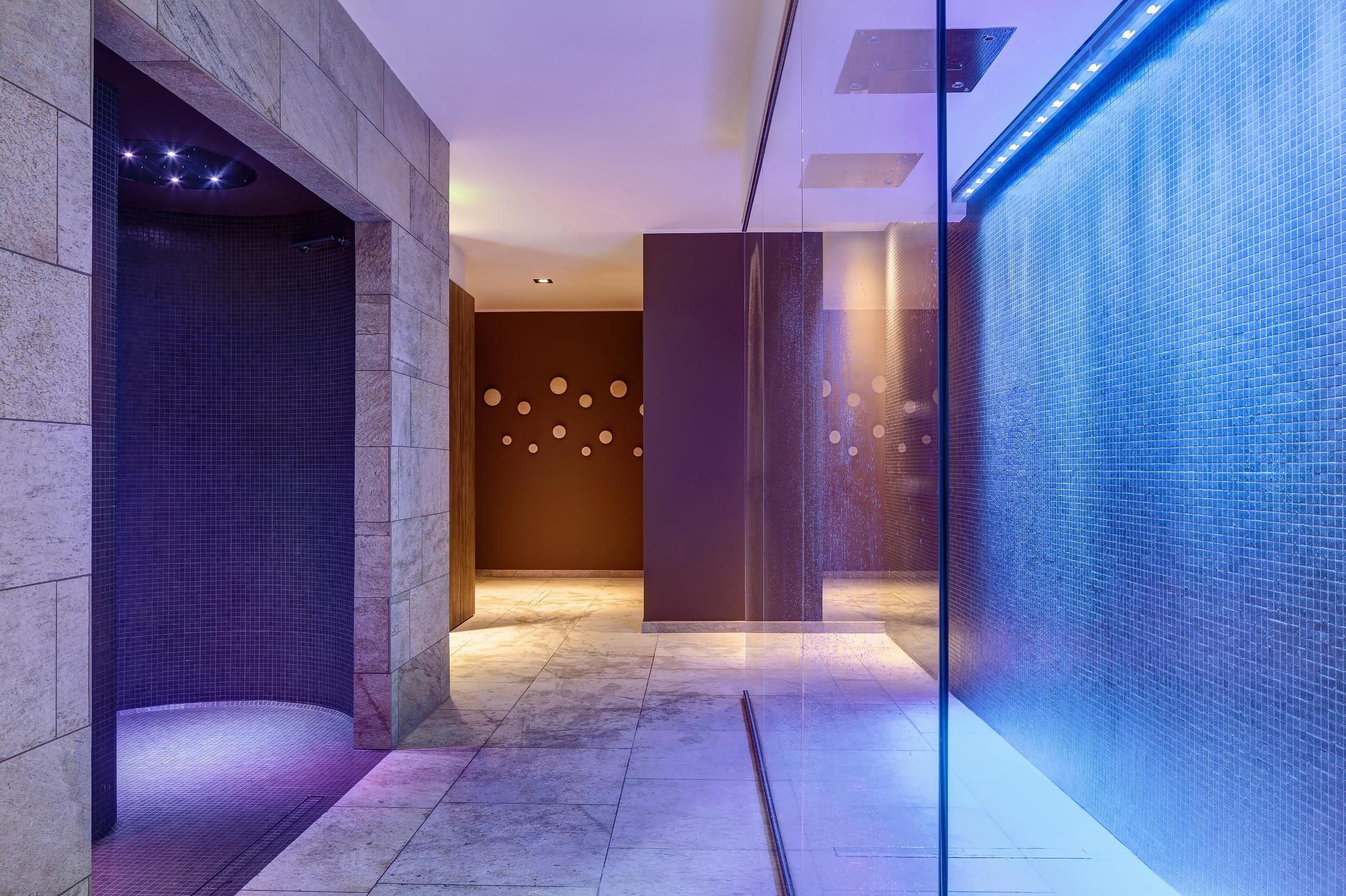 Grand Hotel Courmayeur Mont Blanc, By R Collection Hotels Екстер'єр фото