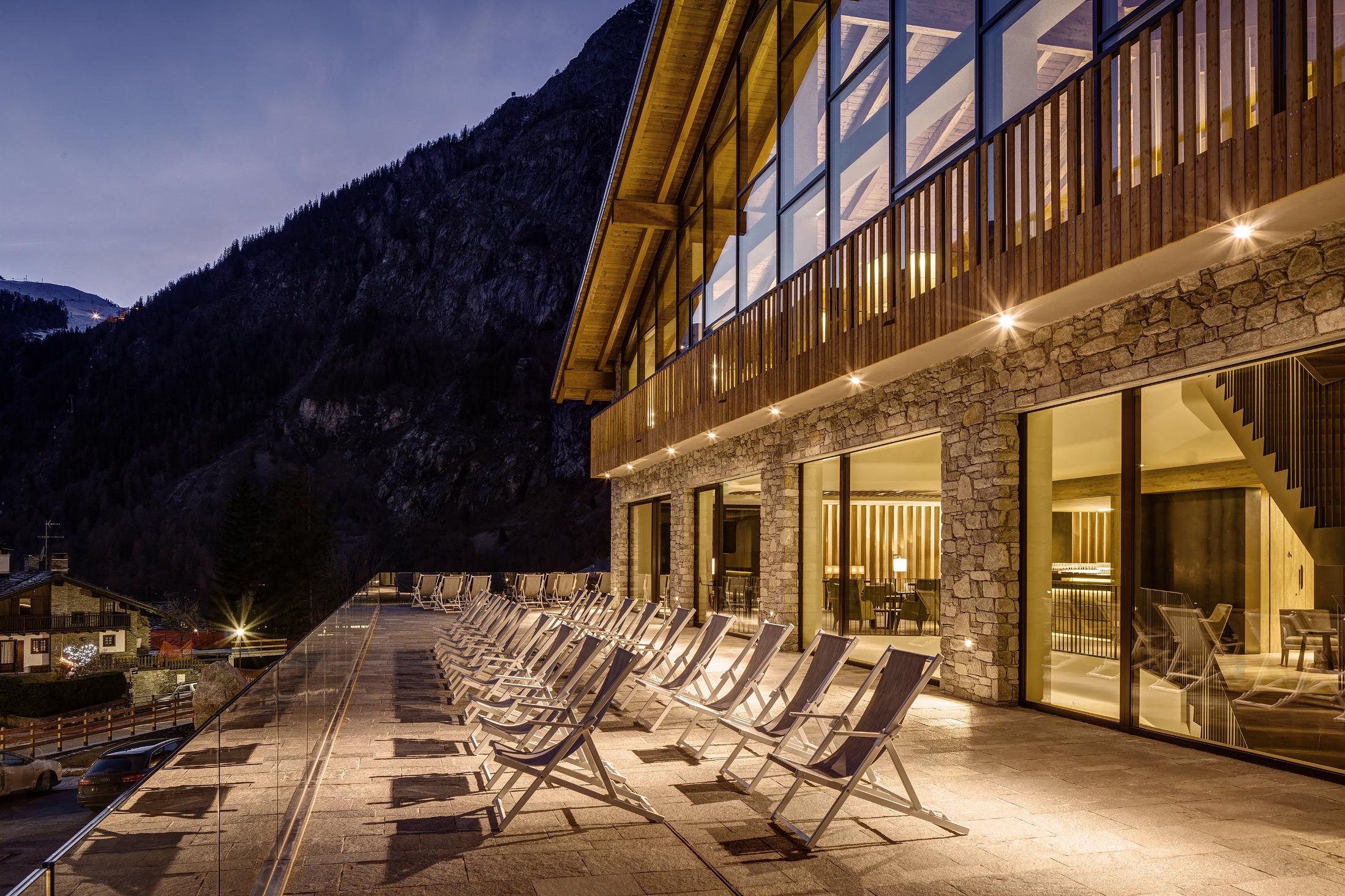 Grand Hotel Courmayeur Mont Blanc, By R Collection Hotels Екстер'єр фото